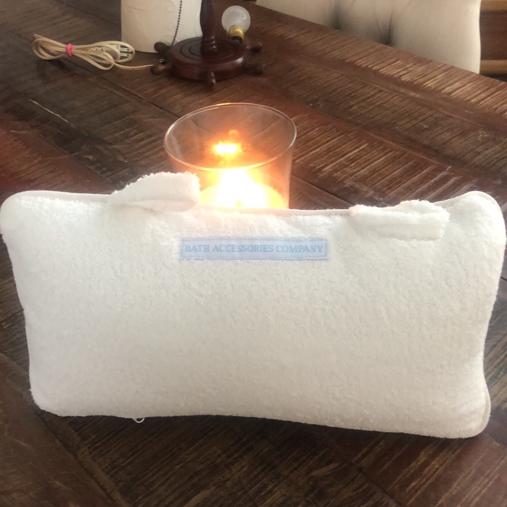 Spa Sister Relaxing Waffle Weave Embroidered Bath Pillow Relaxing Bath - Picture 4 of 7